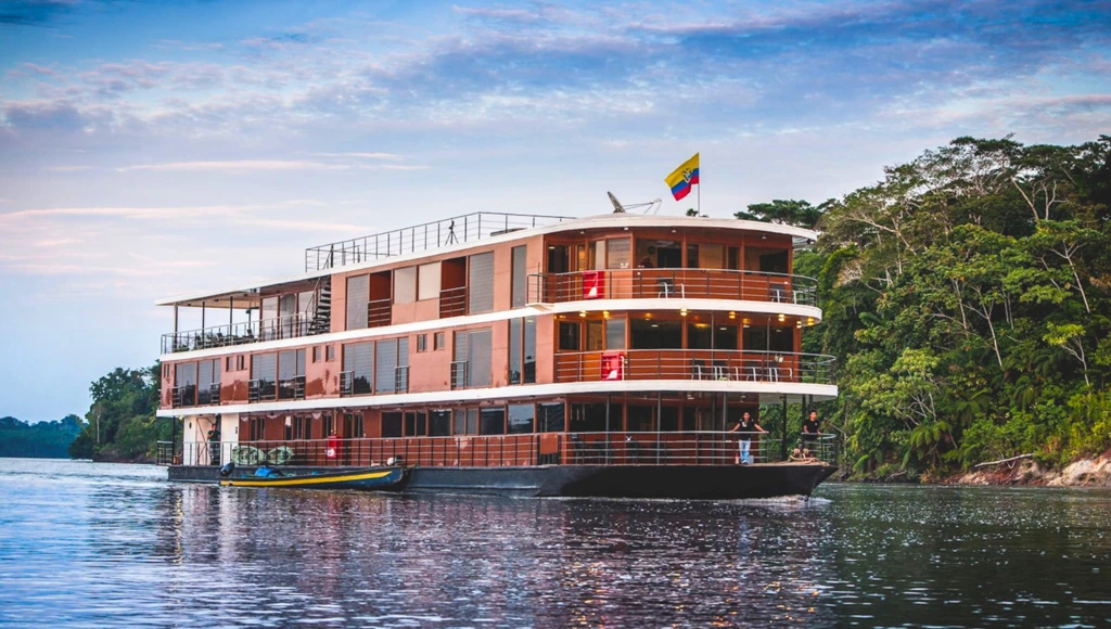 Legenden und Wunder des Amazonas: 8 Tage auf dem Napo zwischen Urwäldern und ecuadorianischen Kulturen