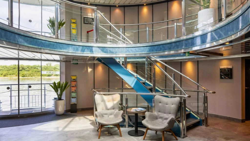 Crociera sul Danubio: 8 giorni da Passau a Budapest tra cultura, storia e vigneti