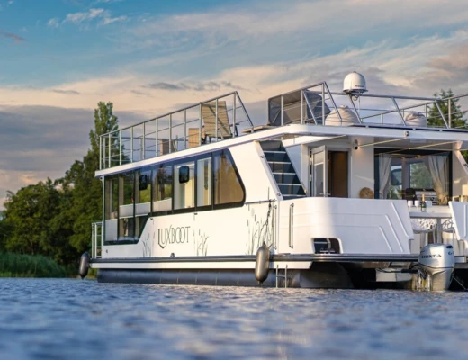 Schwimmendes Hausboot