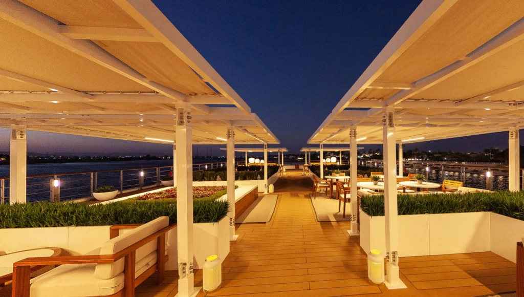 Voyage de 12 jours au cœur de l’Égypte mystérieuse : entre grandeur des pharaons et atmosphère suspendue sur le Nil