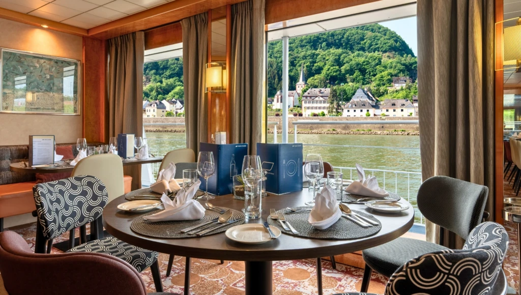 Viaje encantador de 8 días por el Danubio: al corazón de las capitales imperiales y los tesoros culturales de Europa