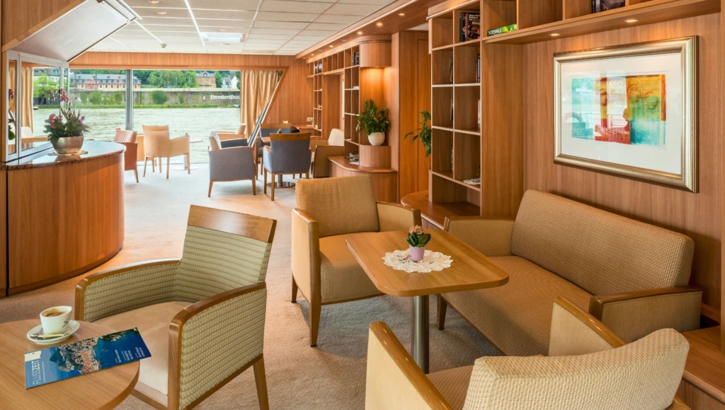 I Paesi Bassi in 6 giorni con partenza da Colonia: tulipani di Keukenhof, mulini dell'Olanda Settentrionale e architettura di Rotterdam