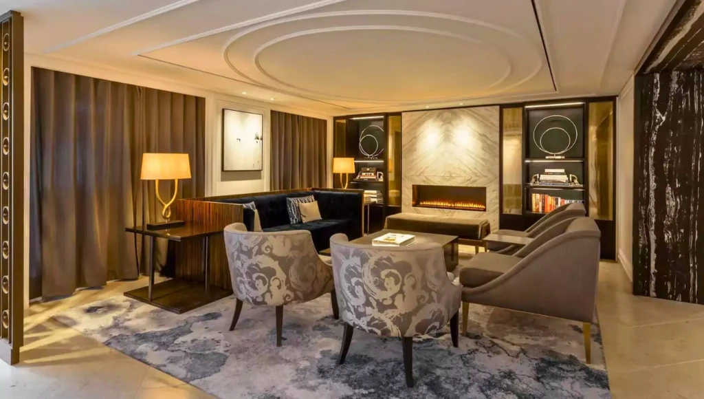 Croisière de luxe de 5 jours entre Budapest et Vienne sur le Danube majestueux : paysages, palais et gastronomie