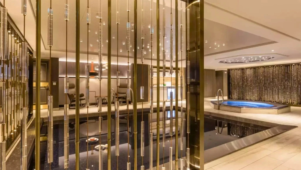 Croisière de luxe de 5 jours entre Budapest et Vienne sur le Danube majestueux : paysages, palais et gastronomie