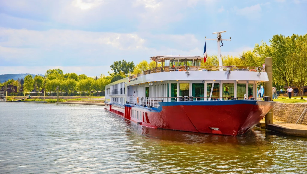 Von Lyon bis zur Camargue: provenzalische Landschaften, Weinberge und Flusscharme in 8 Tagen