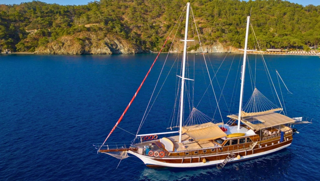 Schooner getaway on the Lycian coast: 4 days from Fethiye to Marmaris through the bays of Göcek and Dalyan