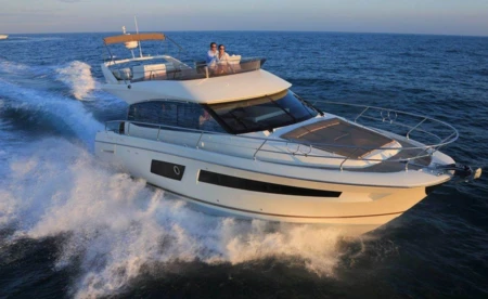 Prestige 450 Fly