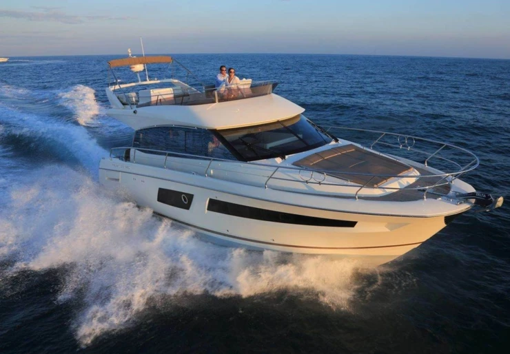 Prestige 450 Fly Taormine | Beni