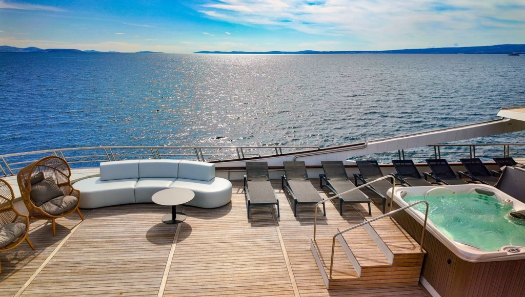 Exklusive 8-tägige Kreuzfahrt zwischen Split und Dubrovnik: Nationalparks, Austern aus Ston und Sonnenuntergang auf Hvar