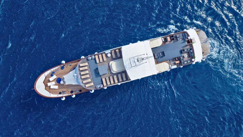 Fuga adriatica: 8 giorni lungo la costa, da Trogir a Dubrovnik, tra meraviglie naturali e patrimoni culturali