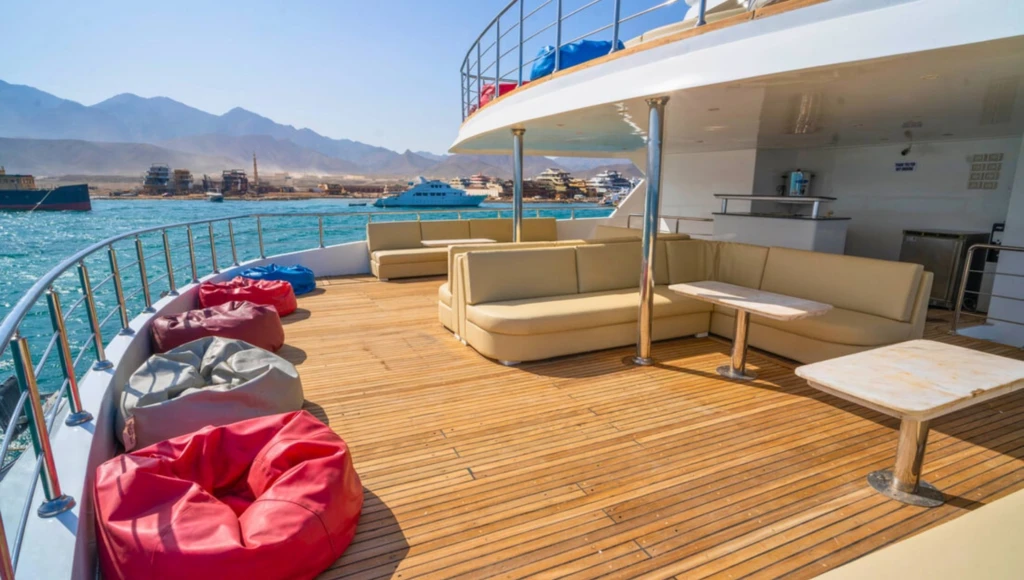 Huit jours de croisière-plongée entre Tiran, Ras Mohamed et les grandes épaves de la mer Rouge