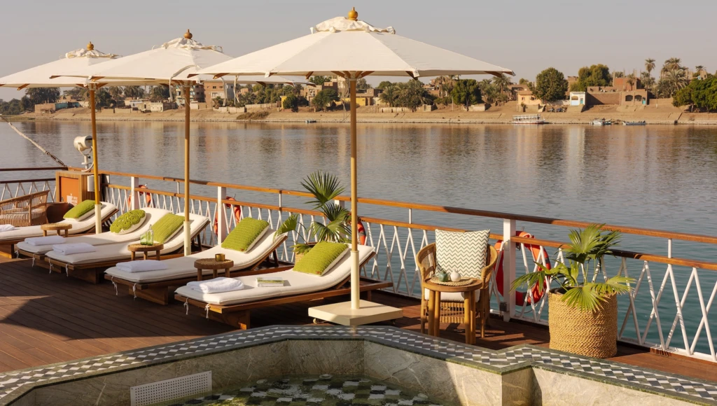 Odyssée sur le Nil : 6 jours à bord d’une dahabieh exceptionnelle, entre mythes et beautés éternelles