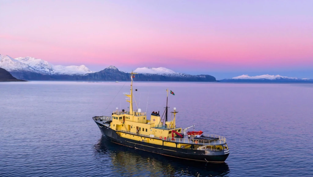 8-tägige Expedition nach Grönland: Nordlichter in Nuuk, die Paamiut-Gletscher und die Fjorde von Qaqortoq