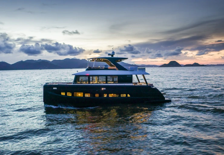 Nauticks 62 Alimos Kalamaki | Evita