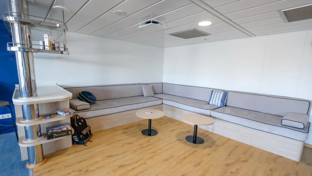 Return to France via the Atlantic: 8 days aboard a sailing cargo ship between the Americas and Saint-Nazaire