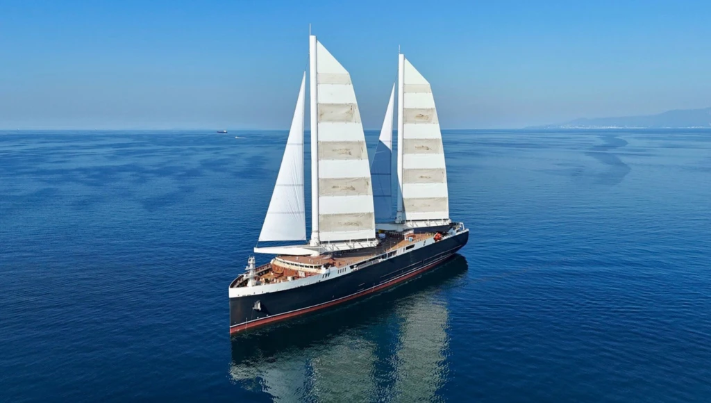 Return to France via the Atlantic: 8 days aboard a sailing cargo ship between the Americas and Saint-Nazaire