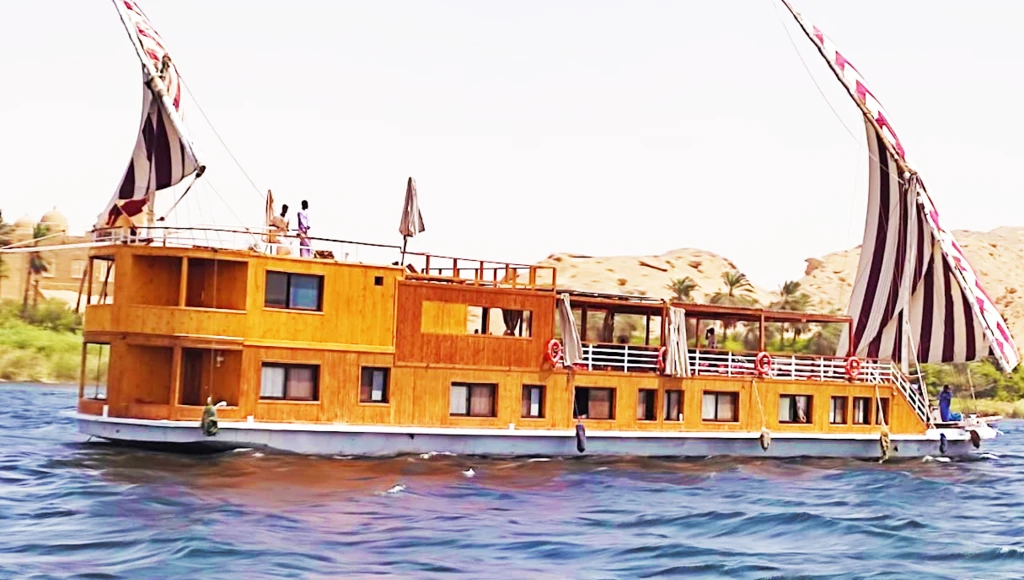 Voyage au fil des merveilles pharaoniques : 6 jours hors du temps sur le Nil entre Louxor et Assouan