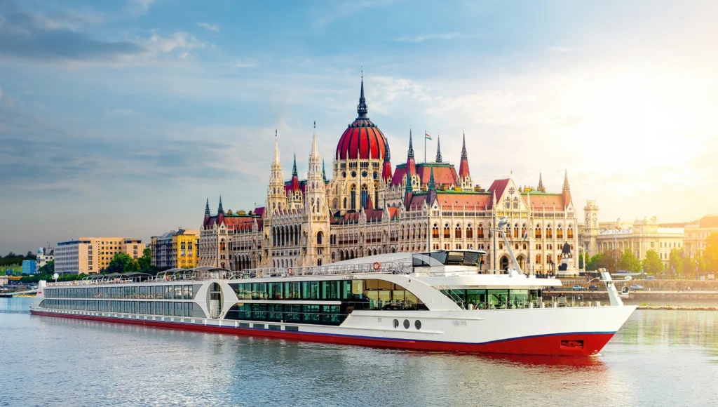 Croisière de 15 jours sur le Danube au départ de Passau : Vienne, Budapest, Belgrade, les Portes de Fer et la mer Noire
