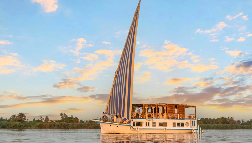 Le Nil authentique à bord d'un sandal : croisière intimiste de 5 jours au cœur de la Haute-Égypte, d’Esna à Assouan