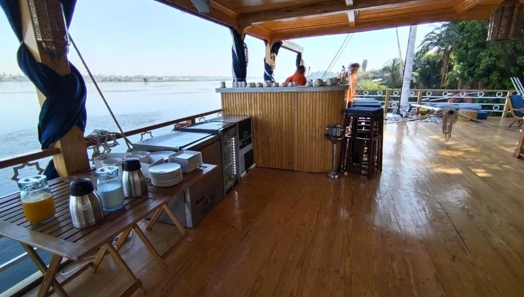 Authentic discovery of Egypt by dahabieh, from Luxor to Aswan in 6 days