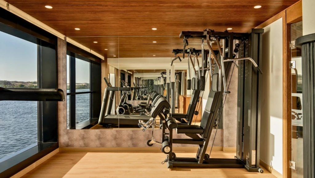 Un crucero idílico por las aguas sagradas del Nilo a bordo de un majestuoso Dahabieh: unas vacaciones auténticas con un servicio de alta gama