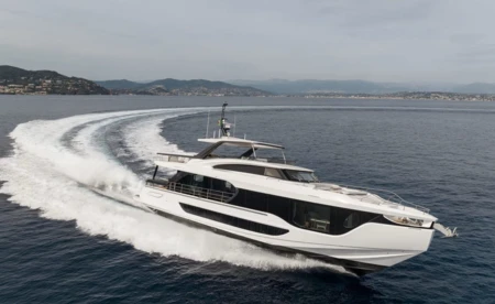 Azimut Grande 26M