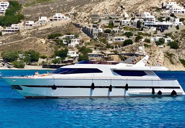 Superphantom 85 Fly Mykonos | Superphantom