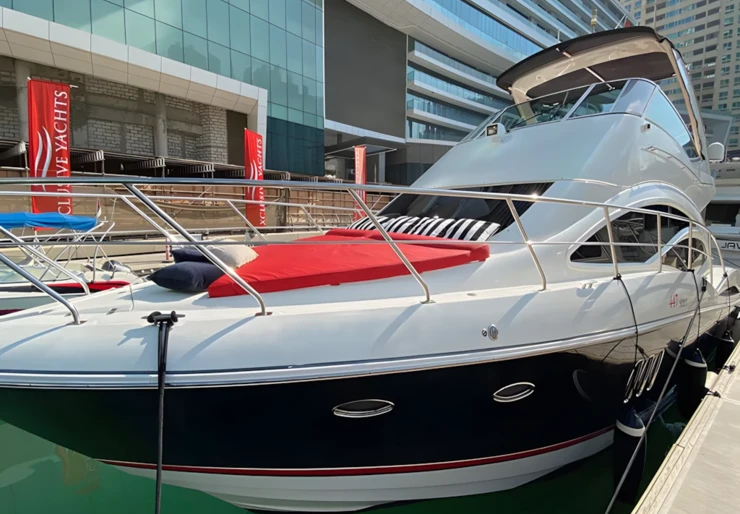 Cruiser 47 Fly Dubai - Marina Yacht Club | Cruiser 47