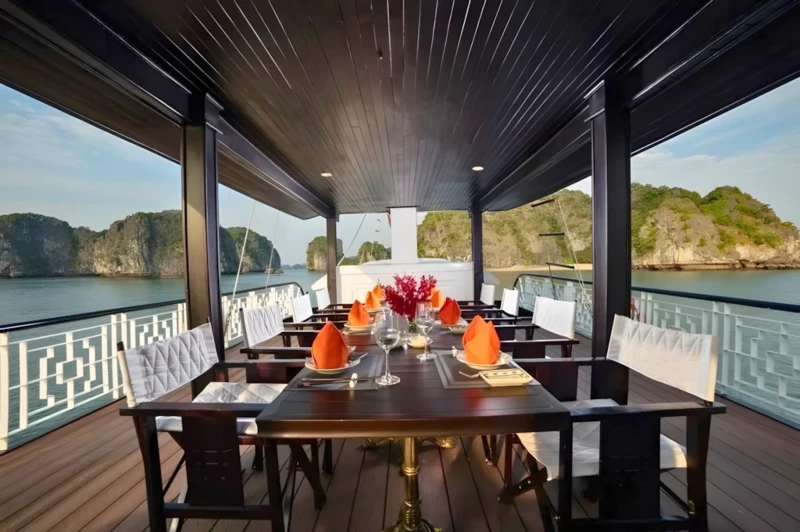 Croisière en jonque dans la baie de Lan Ha