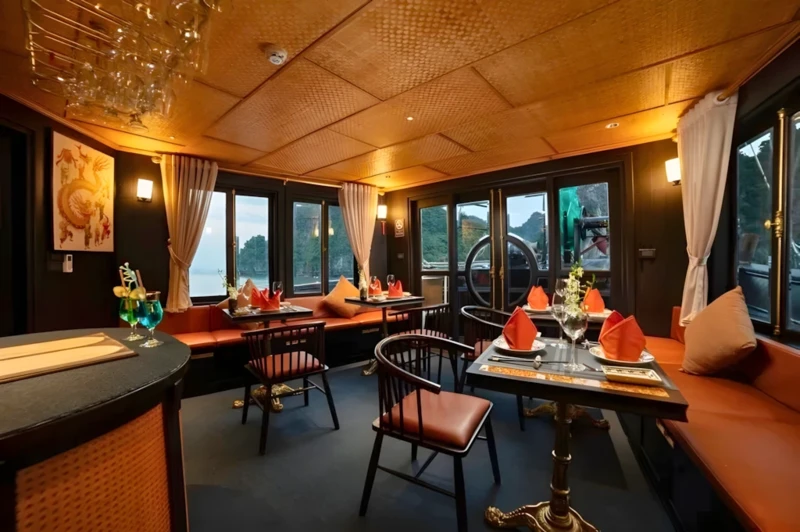 Croisière en jonque dans la baie de Lan Ha