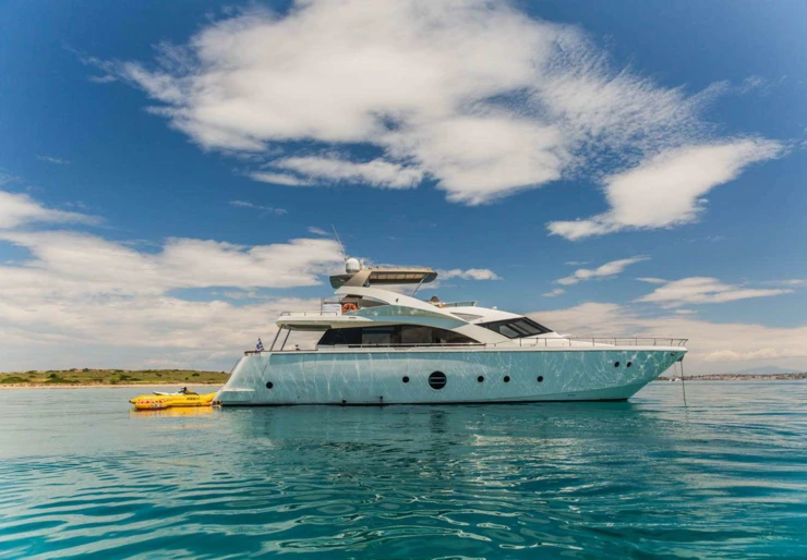 Aicon 72 Greece | ULISSE