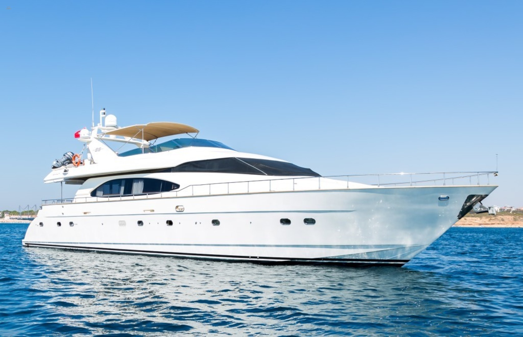 Azimut 85