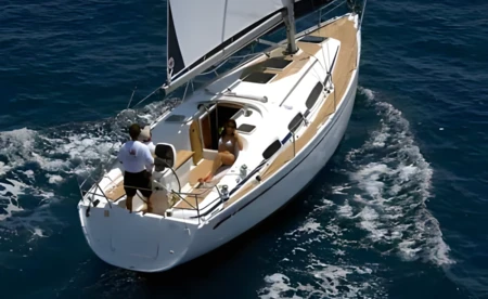 Bavaria 30