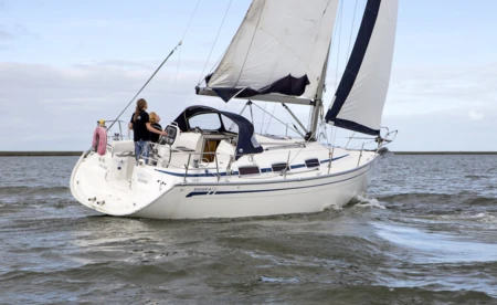 Bavaria 30