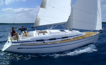 Bavaria 32
