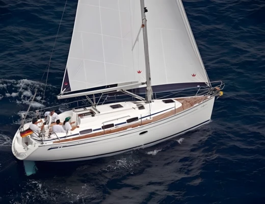 Bavaria 33