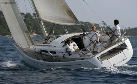 Dufour 34E