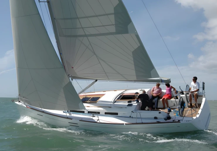 Dufour 40 Perf. Blanes | ADDAYA