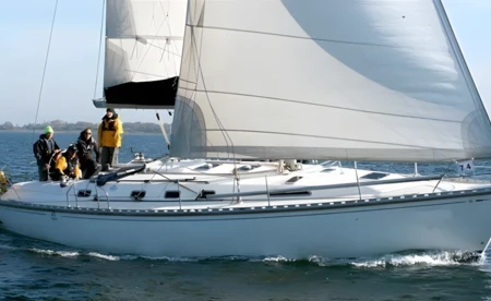 Dufour 43 Classic