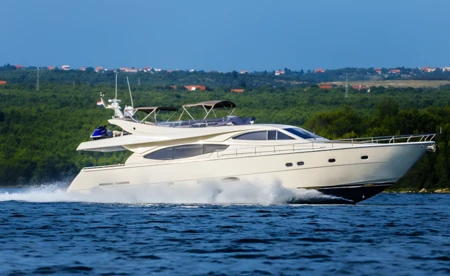 Ferretti 760