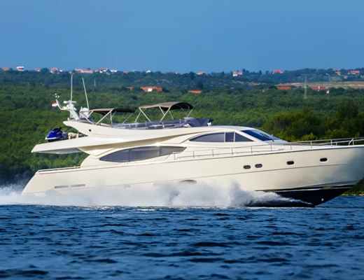 Ferretti 760