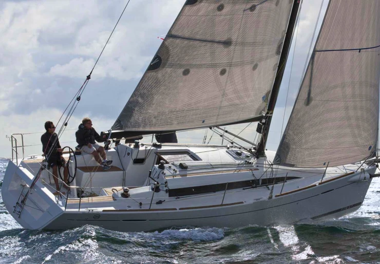 First 35 Vodice | Kalypso