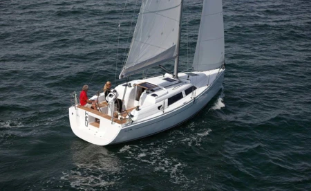 Hanse 325