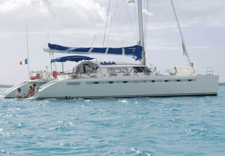 Marquise 56 Nosy Be | Turquoise