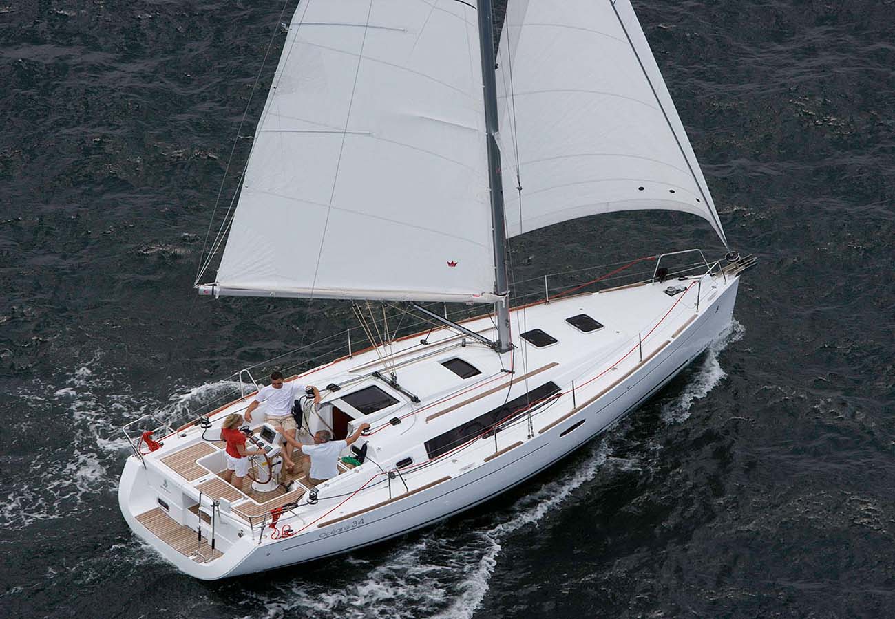 Oceanis 34