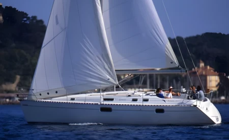 Oceanis 351