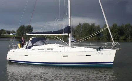 Oceanis 373