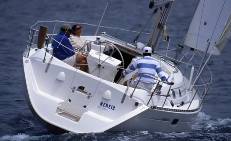 Oceanis 381