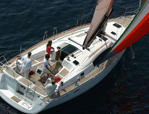 Oceanis 43