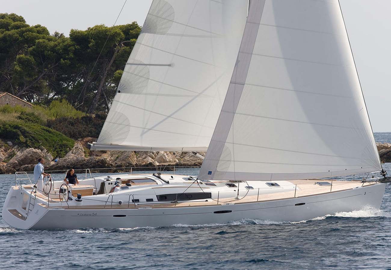 Oceanis 54